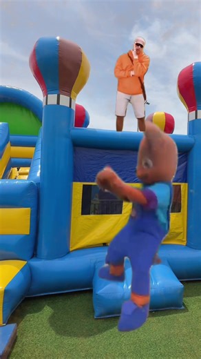 Vi el tik tok de @Radio Moda en pleno break y tuve q aprovechar en hacer mi video rápido. En fin, vergüenza robar, todo por ver a Benito 😔☝🏻 #fyp