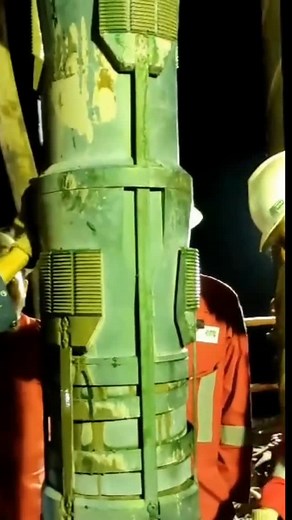 𝐊𝐚𝐫𝐰𝐚𝐧 𝐘 𝐒𝐚𝐥𝐢𝐡 on Instagram: "𝐋𝐢𝐧𝐞𝐫 𝐇𝐚𝐧𝐠𝐞𝐫 𝐂𝐚𝐬𝐢𝐧𝐠: Is a specialized method used in oil and gas well construction where a liner (a partial casing string) is hung inside the existing casing using a liner hanger system instead of running casing all the way to the surface. This technique is widely used in deep, complex, or high-pressure wells for cost and operational efficiency. 𝟏. 𝐃𝐞𝐟𝐢𝐧𝐢𝐭𝐢𝐨𝐧 𝐨𝐟 𝐚 𝐋𝐢𝐧𝐞𝐫 𝐚𝐧𝐝 𝐋𝐢𝐧𝐞𝐫 𝐇𝐚𝐧𝐠𝐞𝐫 • Liner: A casing 