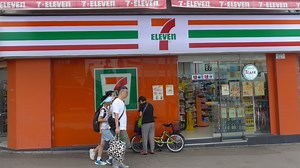 7-Eleven customers rave as chain introduces sought-after cuisine in US stores