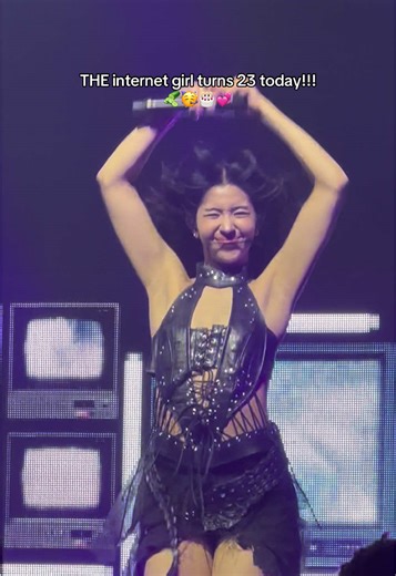 happy bday to my filipina sis @sophia laforteza 🍰💞 @KATSEYE #katseye_sophia #katseye #eyekon #eyekons #katseyeedit sophia laforteza katseye edit beautiful chaos internet girl tour concert