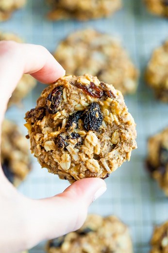 Oatmeal Raisin Protein Cookies
