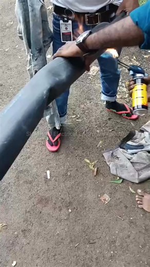 1.3K views | 勞 Cable Jointing | Staight Through Jointing of L.T. Cable | Heat Shrink Jointing of Cables⚡ #cablejointing #StraighThroughJointKit #LTCableJoint #heatshrink #electrician #engineering #electricalengineering #electricalscienceuniverse #viralreelsfacebook | Electrical Science Universe | Facebook