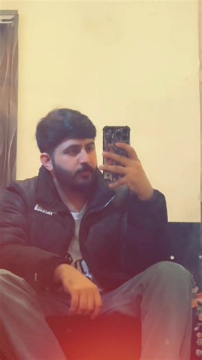 Discover the Real Me: Knowing vs. Understanding