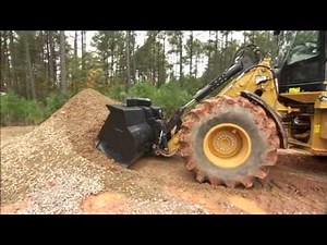 Cat® Small Wheel Loaders | Operator Techniques and Tips