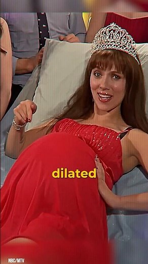 Scarlett Johansson Hid Her Pregnancy on Avengers Set?!