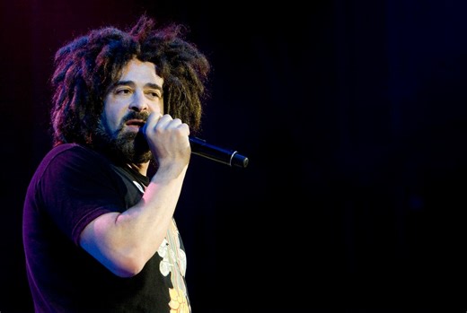 The Turbulent Story Of The Counting Crows Is Finally Being Told
