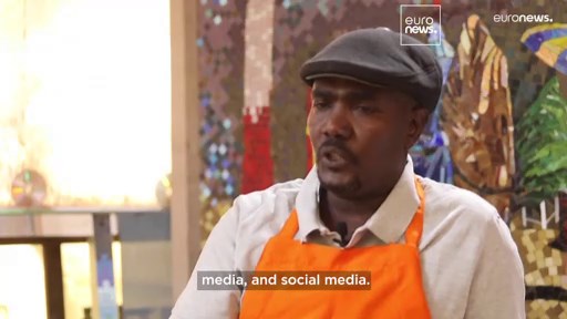 Mosaic artist revives Sudan historic moments in mosaic