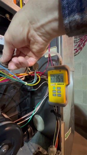 Setting Gas Pressure - What happens when the regulator cap is removed