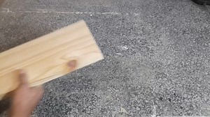 Mini drill-powered Wooden scissor lift I made for leveling stock when using the bench drill. Works great!