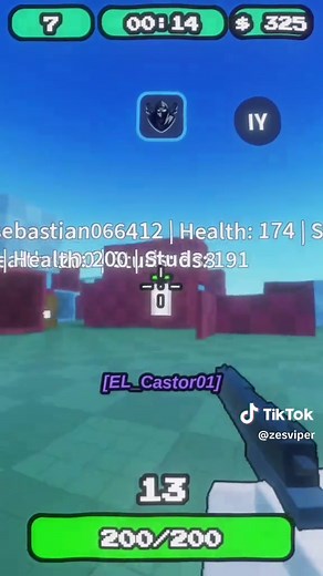 Exploring Arceus and Delta in Roblox Gameplay