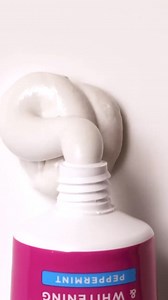 474 reactions · 21 shares | Stay confident with Tom's of Maine Antiplaque Whitening Toothpaste in Peppermint. ✨  Our natural formula helps remove plaque and whiten your teeth while leaving your breath fresh. | Tom's Of Maine | Facebook