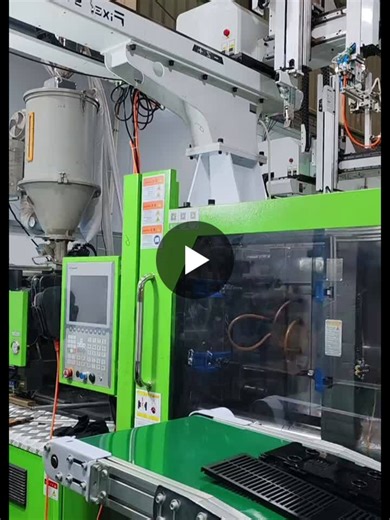 #plasticinjectionmolding #moulddesign #plasticfencemould #hotrunnertechnology #injectionmoldingsolution #custommould #manufacturingengineering #plasticproducts #plasticgrills #industrialmolding… | Kevin Ho