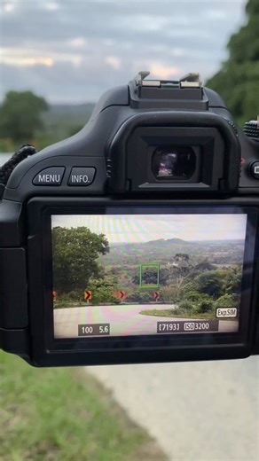 กล้อง Canon 600D กับเลนส์ 13-135mm สำหรับมือใหม่