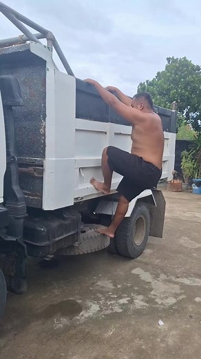 696K views · 6K reactions | Horn modified Experimenting 5 pesos and porting2x part 1 Good kaau mga bord #nhaypro #horn #fbreels23 #fypシ゚ #basuriv3 #virals # #sanandgravel #ISUZU | Paul Jayme | Facebook