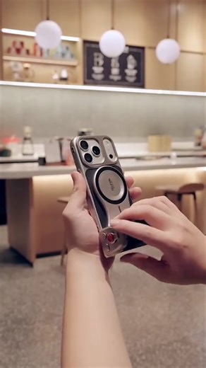 8krawstore on Instagram: "Turn your iPhone into a camera in 17 seconds⁉️This handle is so friendly for photography enthusiasts!"