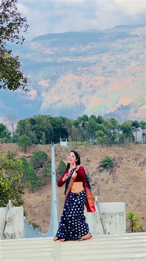 मलाई तिमी प्यारो फुललाई प्यारो माली, मान्छे राम्रा बाग्लुङे🤪🥰 हो कि नाई बाग्लुङे साथीहरु ?😅 #fyp #bhajan #foryoupage #tiktoknepal #baglungmuser