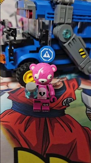 LEGO Fortnite Battle Bus 77073