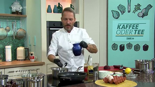 Kaffee oder Tee: Rezept: Eier in Senfsoße mit Rote Bete und Kartoffel-Pastinaken-Stampf