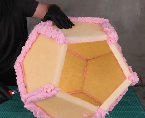 発泡スプレーでDIYクラフト！泡タスティックな作品を作ろう！ | ５分でできる DIY