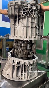 188K views · 2.9K reactions | Eaton 12-Speed Gearbox Noise Issue – Full Transmission Repair Process #EatonGearbox #12SpeedTransmission #GearboxNoise #TransmissionRepair #TruckMaintenance #变速箱维修 #伊顿变速箱 #卡车维修 #异响检修 #MechanicLife | Mechanic Steve | Facebook