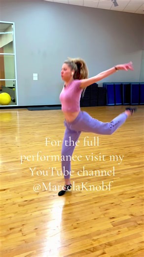 Flashdance ballet x latín fusion!! 💃❤️ Watch the full performance on my YouTube channel @marcelaknobf #marceladancefusion #flashdance #fusiondance #whatafeeling #danceartist