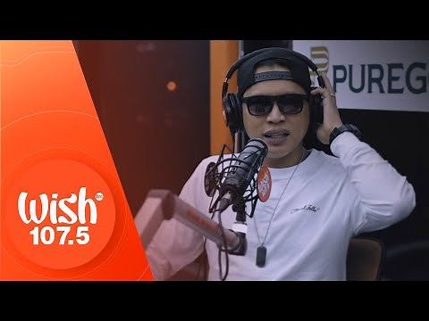 Dello performs "Mata sa Tala, Paa sa Lupa” LIVE on Wish 107.5 Bus