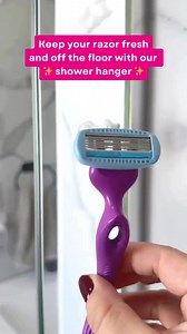 Did you know our Silk razor kits come with a free shower hanger? No more circling the drain, your razor deserves better - so do your legs! Hang that baby up to dry after use for a fresh shave every time ✨ | Schick Women NZ