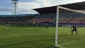 FORTIS! Big baller #10 Rashawn McKinson fires a smooth cross to extend KC's lead against Denham Town, his fourth goal of the game #KCvDEN 4-0 Get more #Flowschoolboyfootball action over at www.schoolboyfootball.com | Flow