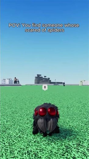When your friend has arachnophobia in Roblox 💀