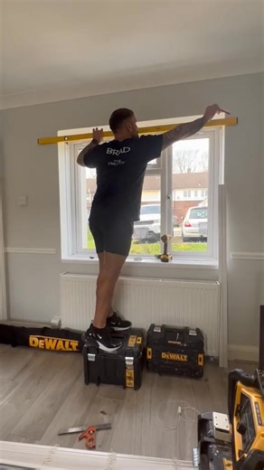 HOW TO FIT A VENETIAN BLIND #fyp #diy #howto #blinds #homeimprovement | Lea Holmes | Facebook