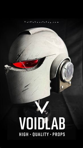 Custom Painted Space Marine Helmet Reveal