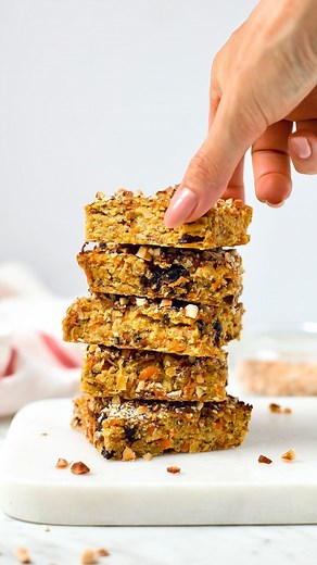 LUBA PAVIA | HEALTHY GUT EASY DIGESTIVE BARS Baking on a rainy day is a classic! These super easy bars make the kitchen smell amazing. They’re my go-to... | Instagram