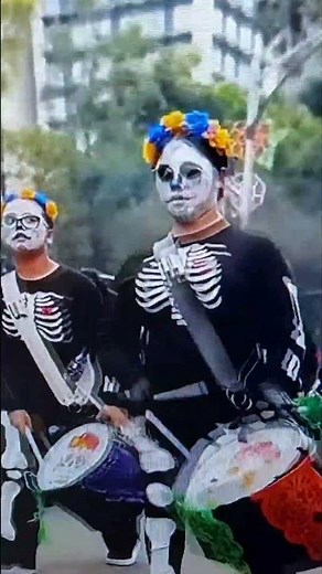 Desfile Día de Muertos /Banda de guerra Linaje azteca #shorts