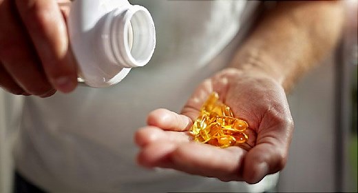 Omega-3 Supplements: Benefits, Risks, Side Effects