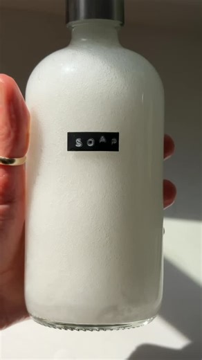 Tessa Smith on Instagram: "3 ingredient dish soap 🫧 recipe in caption ✨ 1/4 cup baking soda 1 cup sal suds 1 cup water Since making this video my process has changed. I now first combine the baking soda and water in the soap container, then add in the sal suds and tilt back and forth to combine. #wellness #health #healthy #nontoxiccleaning #ttc"