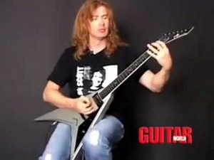 dave mustaine accidentally plays master of Puppets