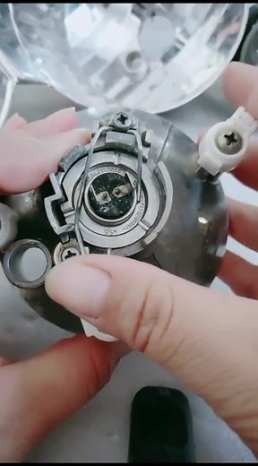 Xsilence LED Headlights H7 Replacement Guide