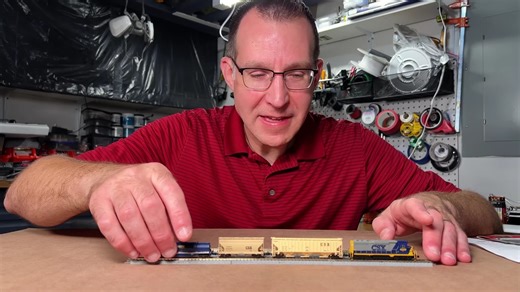 Z比例火车模型虽小但很棒的视频搬运