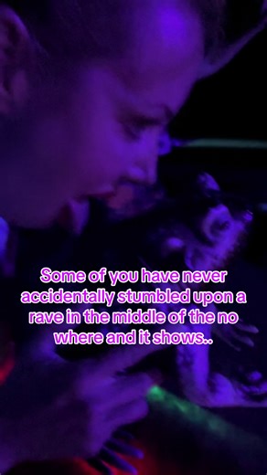 True story, I’m taking my paddleboard out of the lake after a sunset 🌅 paddle, and I see a bunch of folks setting up these gigantic speakers… so I decided to go see what’s up. Lo and behold it was a full-blown rave right there at #wallowalake apparently they do it every Wednesday. #sup #paddleboard