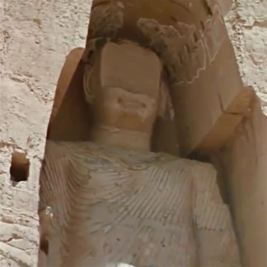 The Afghan Muse on Instagram: "Marco the Magnificent (1965) Original title: La fabuleuse aventure de Marco Polo This movie was partly filmed in Afghanistan, showcasing the country’s breathtaking landscapes, including the Bamiyan Valley, home to the ancient Buddha statues. The film’s Afghan locations added real Silk Road authenticity to the depiction of Marco Polo’s journey. #MarcotheMagnificent #LafabuleuseaventuredeMarcoPolo #Afghanistan #BamiyanValley #Bamiyan #Buddhastatues #SilkRoad #MarcoPo