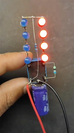 Amazing LED Blinking Circuit Without IC 😱