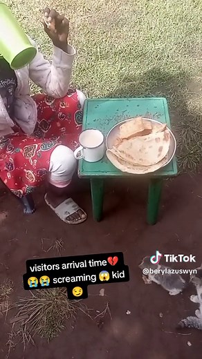 screaming 😱 in presence of visitors 😡