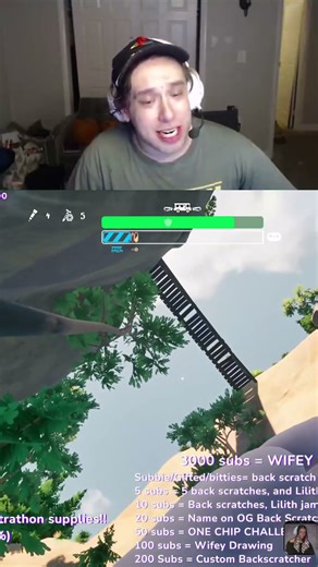 #astranauticatv on #Twitch | "Dad, watch yer step!"