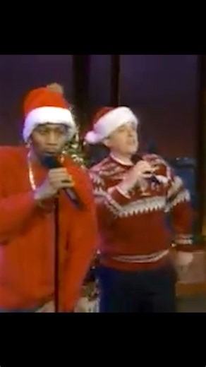 Holiday season in full effect 👐 Footage from The Late Late Show with Craig Ferguson, 2006 | Wu-Tang Clan