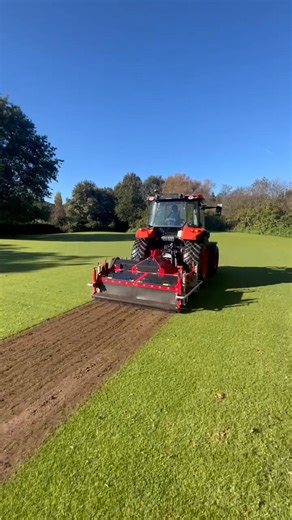 ♻️ Recycling the Ground You’ve Already Got – Meet the Redexim Multivator! 🌱 The Redexim Multivator is the ultimate recycling top dresser — built for busy contractors and facilities that want smarter, more sustainable turf renovation. Instead of hauling in expensive new material, the Multivator frees dormant soil and organic matter from within your surface, recycling it into a consistent, nutrient-rich that: ✅ Feeds and fertilises your turf naturally ✅ Protects plant health and improves surface 
