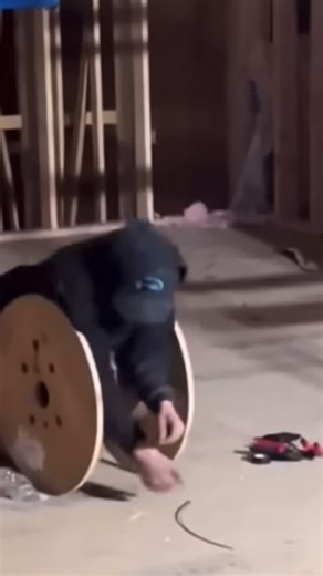 berthis | FACT OF THE DAY 🗓️ Wire spools were pivotal in the 19th-century development of the telegraph, enabling the rapid unspooling of miles of... | Instagram