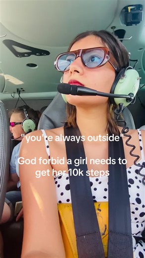 I mean 👀 #frenchstyle #helicopterride #parisblogger