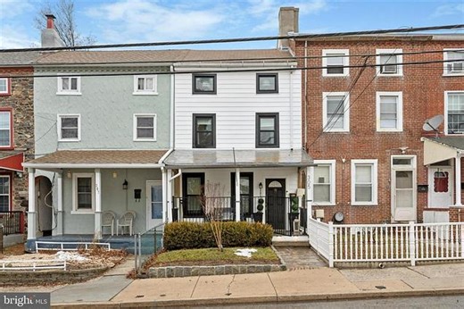 305 W Chestnut St, West Chester, PA 19380 | Estately 🧡 | MLS# PACT2118142