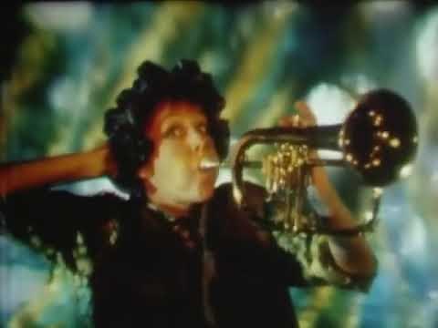 Carol Burnett - The Charwoman (1967)