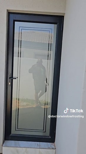 Custom Vinyl Window Frosting Designs for Stylish Home Decor